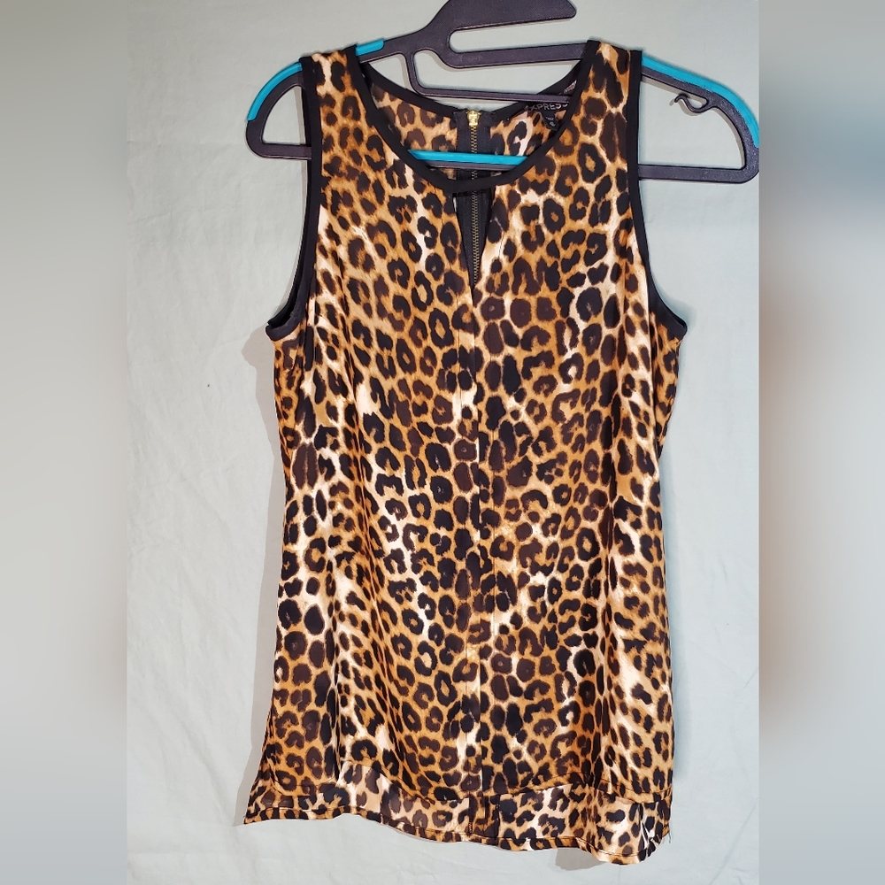 Express XS Cheetah Print tank top